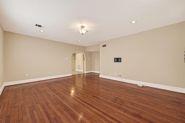 1807 Crocker Street A, Houston, TX 77006