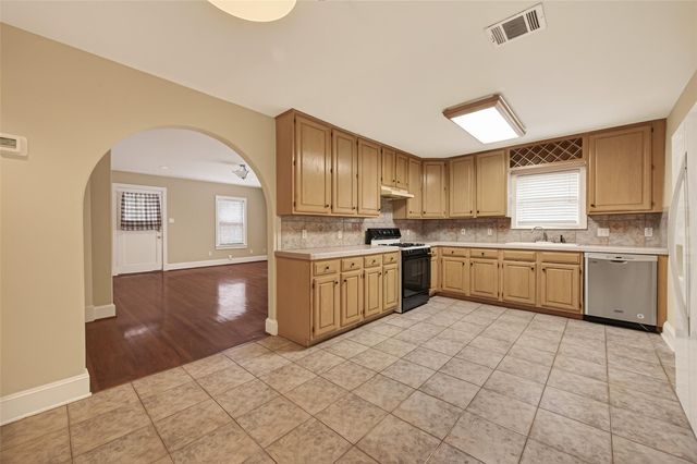 1807 Crocker Street A, Houston, TX 77006