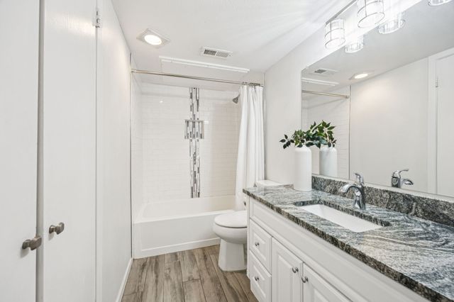 4239 Mckinney Avenue 102, Dallas, TX 75205