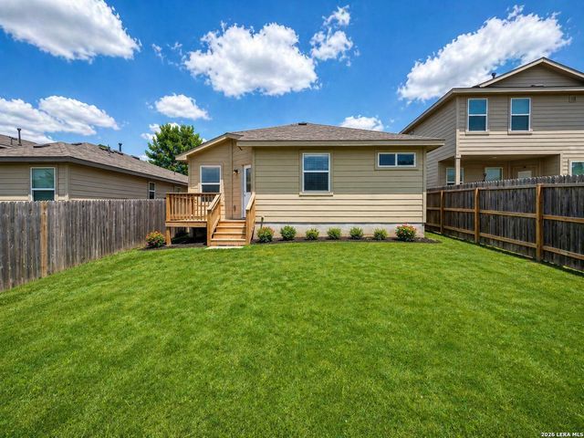 1074 Cozumel Emerald, San Antonio, TX 78253