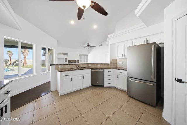 9677 Denhart Avenue, California City, CA 93505