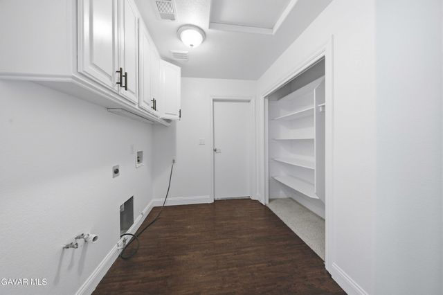 9677 Denhart Avenue, California City, CA 93505