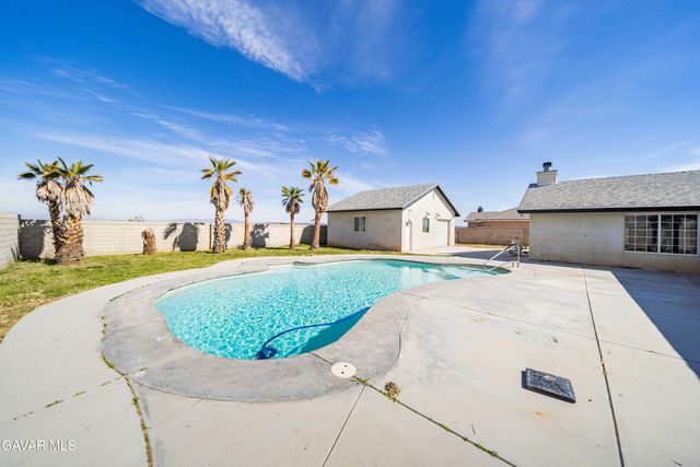 9677 Denhart Avenue, California City, CA 93505