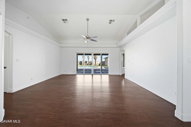 9677 Denhart Avenue, California City, CA 93505