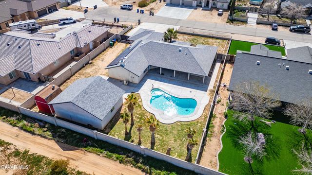 9677 Denhart Avenue, California City, CA 93505