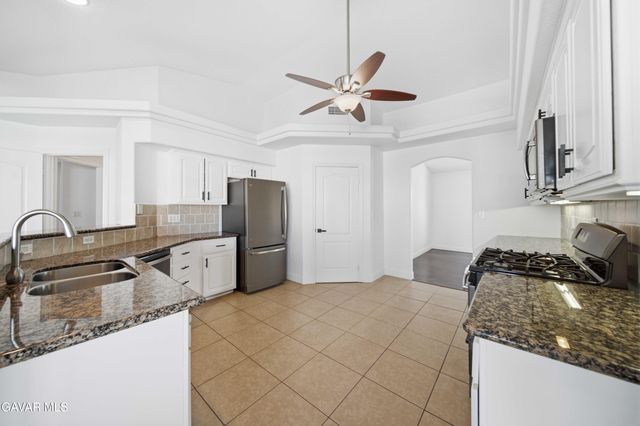 9677 Denhart Avenue, California City, CA 93505