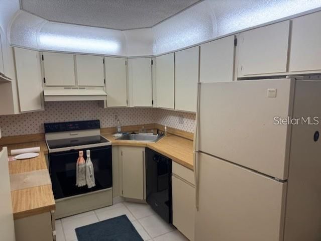 1258 PINE RIDGE CIRCLE W F1, Tarpon Springs, FL 34688