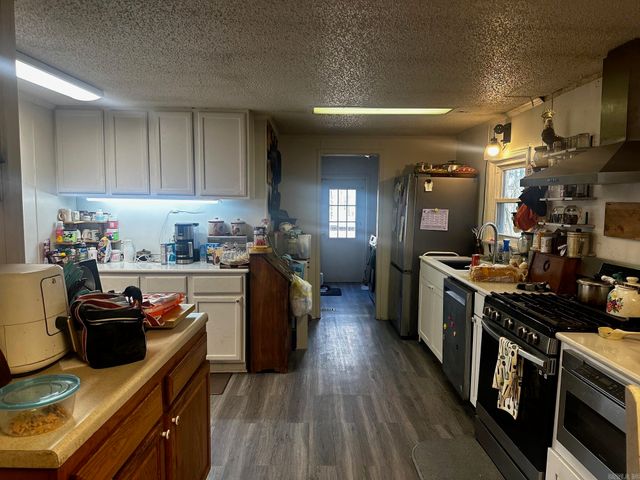 3908 Big Creek Rd, Pine Bluff, AR 71603