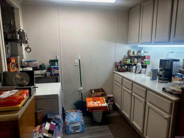 3908 Big Creek Rd, Pine Bluff, AR 71603