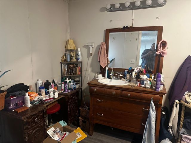 3908 Big Creek Rd, Pine Bluff, AR 71603