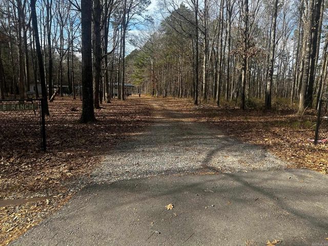 3908 Big Creek Rd, Pine Bluff, AR 71603