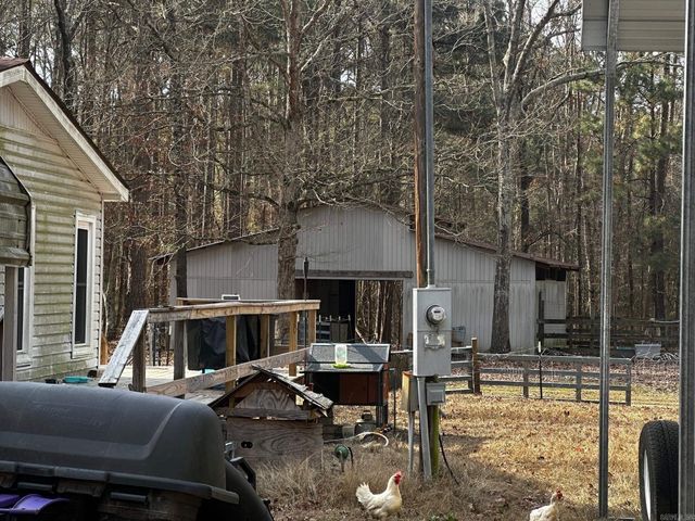 3908 Big Creek Rd, Pine Bluff, AR 71603