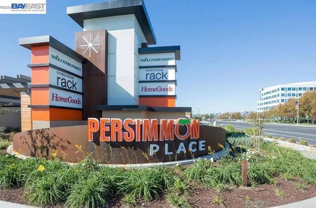 5509 Holly Bay Ave, Dublin, CA 94568