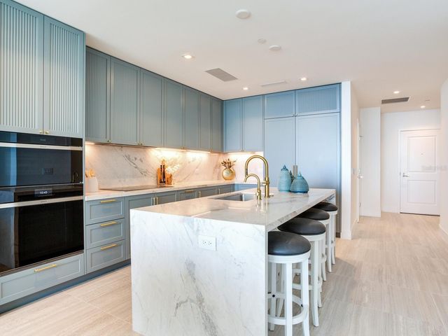 3015 S YSABELLA AVENUE 1403, Tampa, FL 33629