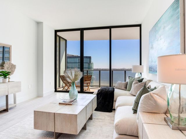 3015 S YSABELLA AVENUE 1403, Tampa, FL 33629