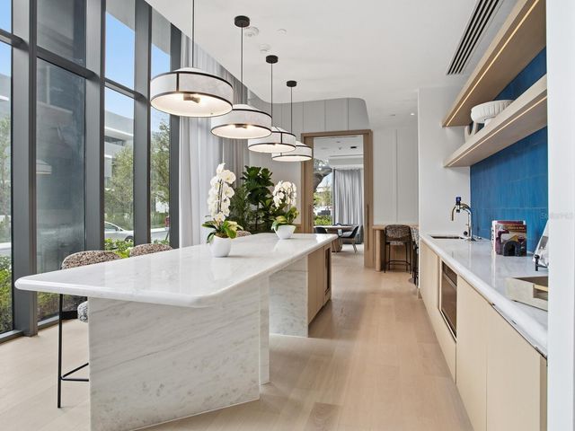 3015 S YSABELLA AVENUE 1403, Tampa, FL 33629