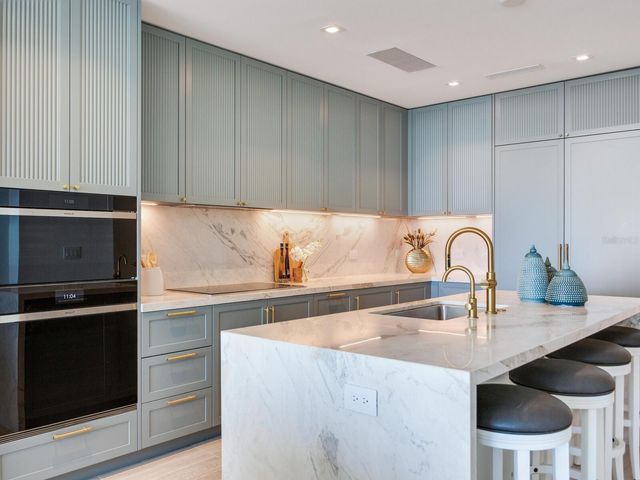 3015 S YSABELLA AVENUE 1403, Tampa, FL 33629