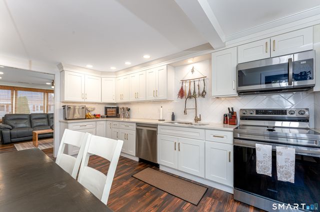 4 James Street, East Haven, CT 06512