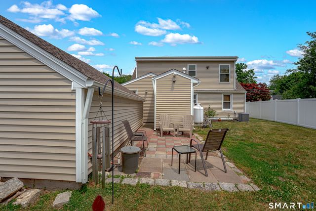 4 James Street, East Haven, CT 06512