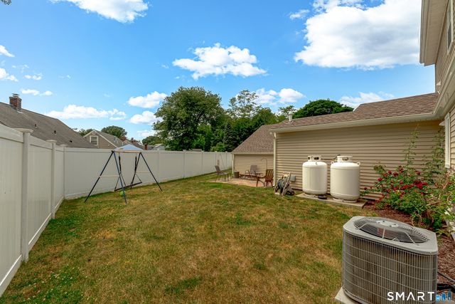 4 James Street, East Haven, CT 06512