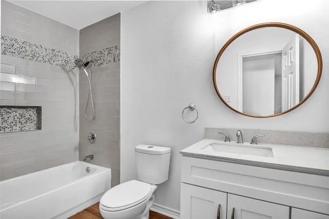 1915 Shaw Street, Dallas, TX 75212