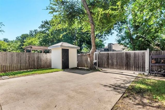 1915 Shaw Street, Dallas, TX 75212