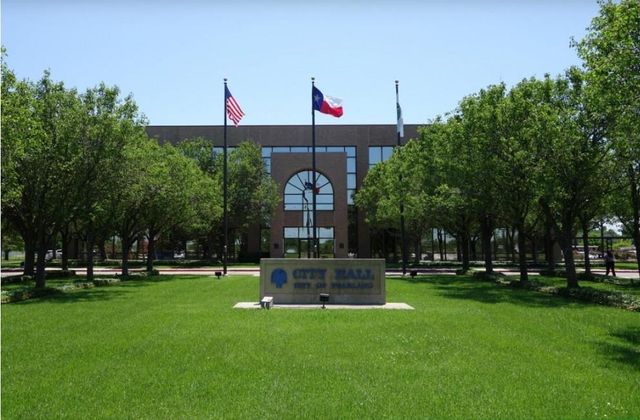 2243 Cr-130, Pearland, TX 77581