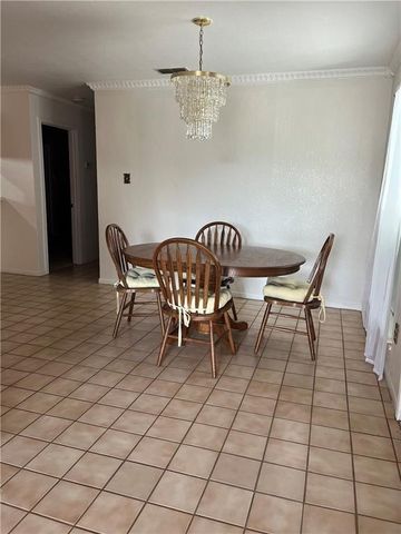 7950 Caribou Dr, Corpus Christi, TX 78414