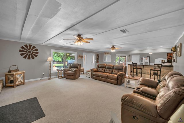 625 Cooper Street, Perry, GA 31069
