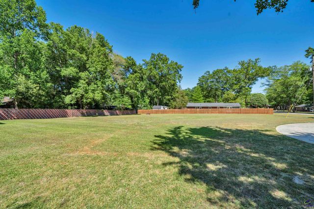 625 Cooper Street, Perry, GA 31069