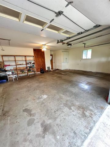402 Peach Point Road, Jones Creek, TX 77541