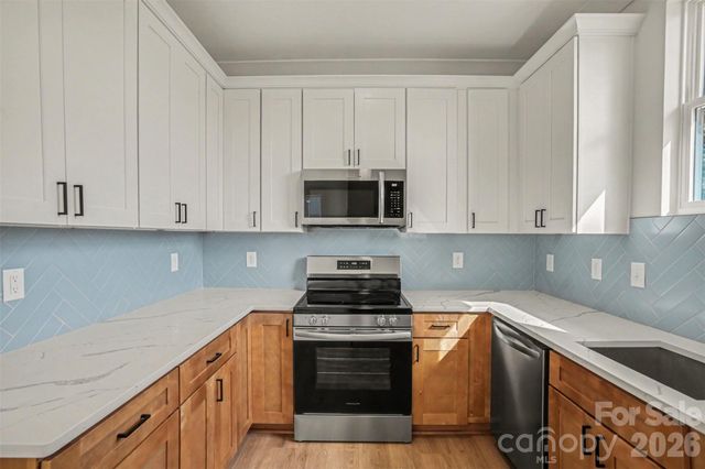 2905 Clyde Drive NE, Charlotte, NC 28208