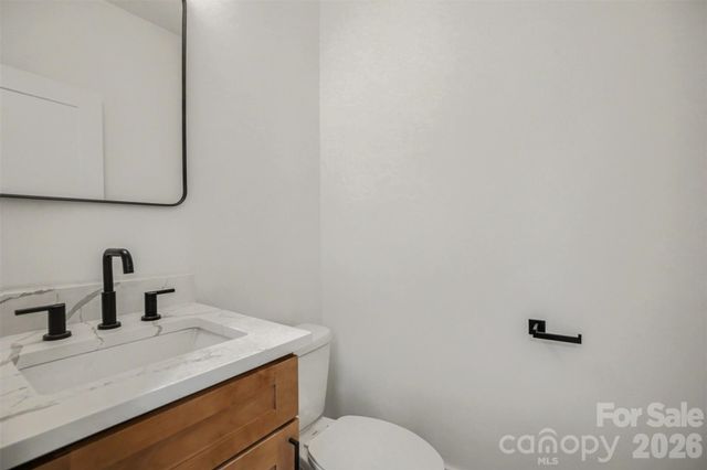 2905 Clyde Drive NE, Charlotte, NC 28208