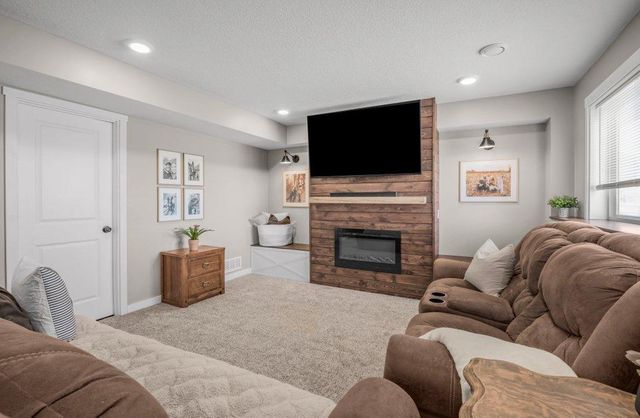 28260 120th Street NW, Zimmerman, MN 55398