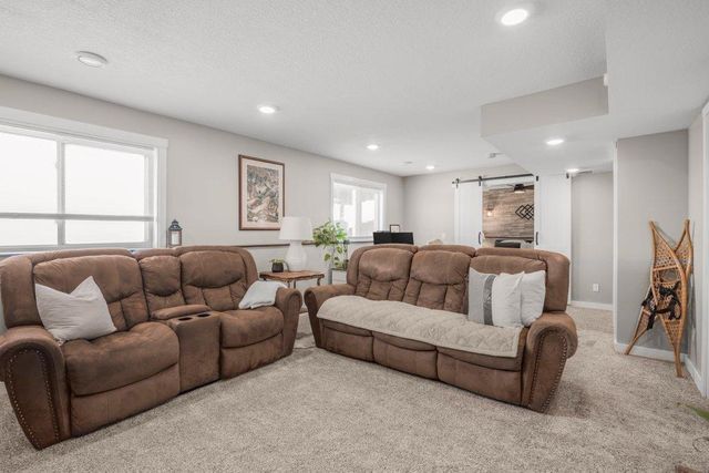 28260 120th Street NW, Zimmerman, MN 55398