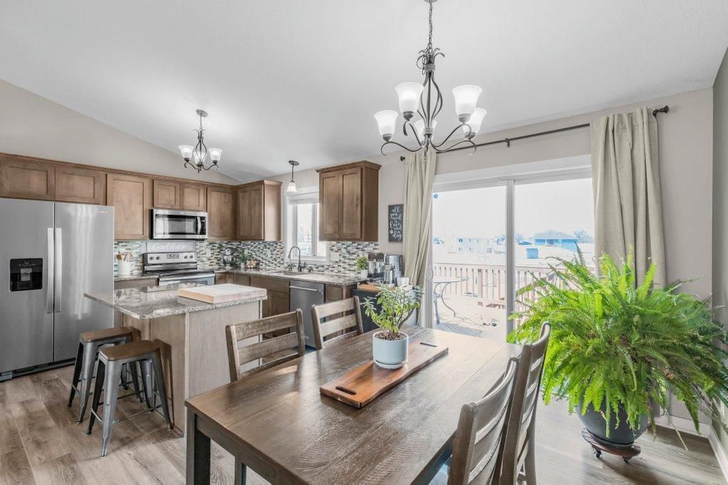 28260 120th Street NW, Zimmerman, MN 55398