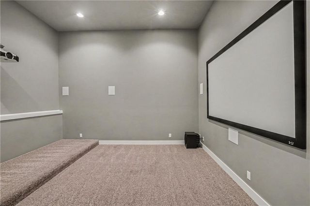 8831 Vista Drive, Lenexa, KS 66220