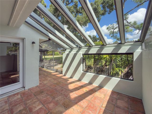 2375 LAKESIDE MEWS D2, Sarasota, FL 34235