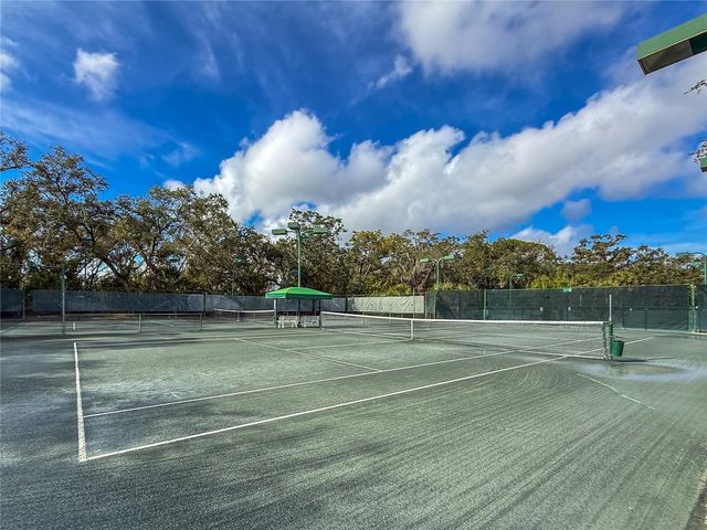 2375 LAKESIDE MEWS D2, Sarasota, FL 34235