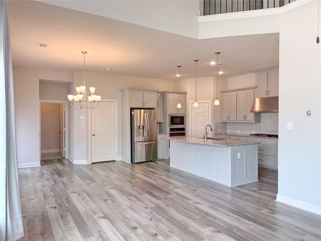 6914 Birch Creek Drive, Irving, TX 75063