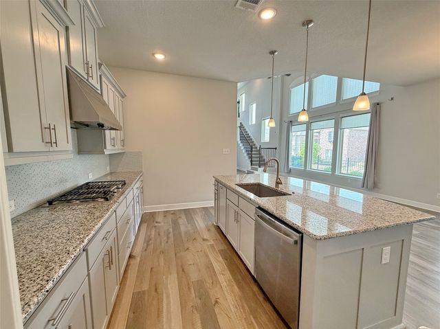 6914 Birch Creek Drive, Irving, TX 75063