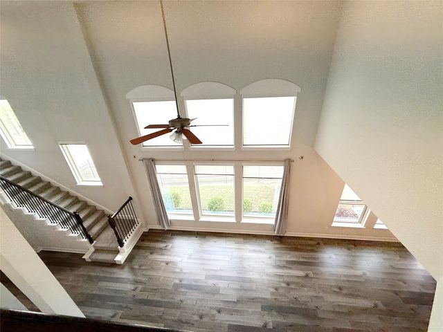 6914 Birch Creek Drive, Irving, TX 75063