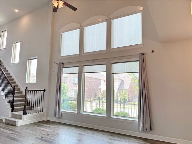 6914 Birch Creek Drive, Irving, TX 75063