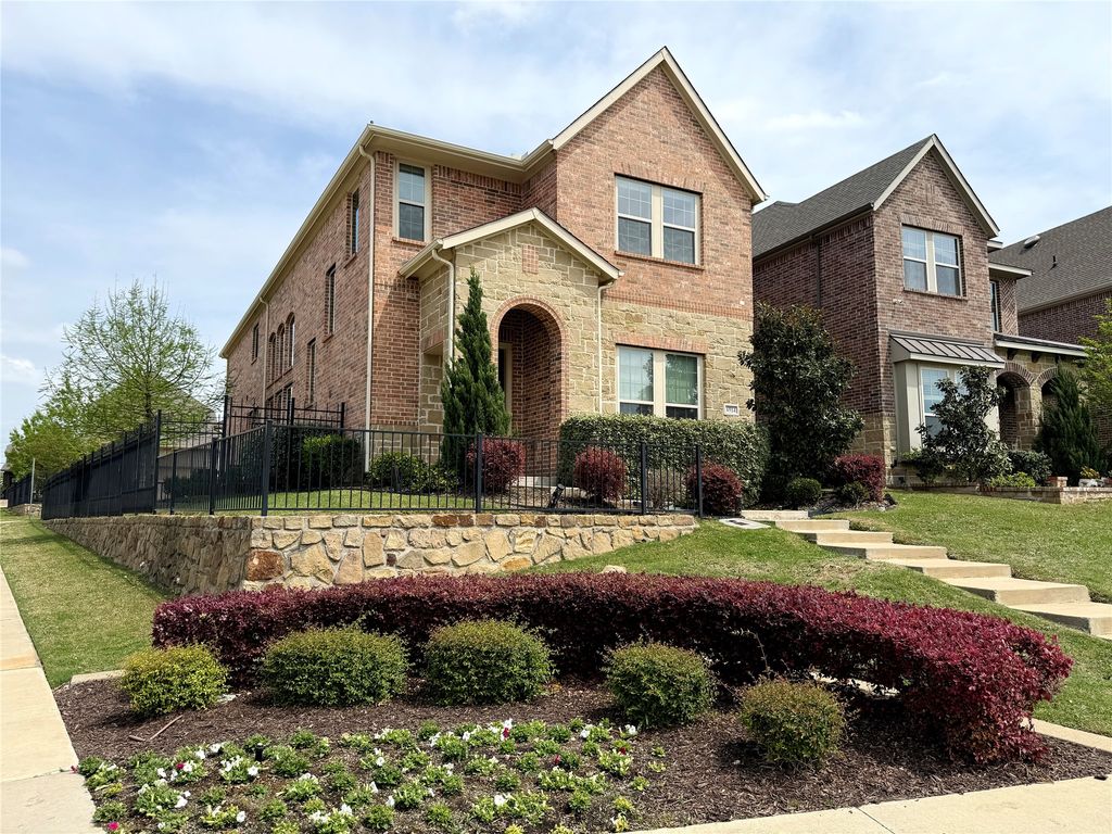6914 Birch Creek Drive, Irving, TX 75063
