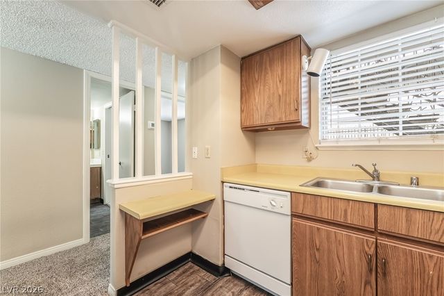 3823 South Maryland Parkway C4, Las Vegas, NV 89119