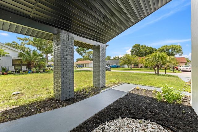 17 S FLAG CT, Kissimmee, FL 34759