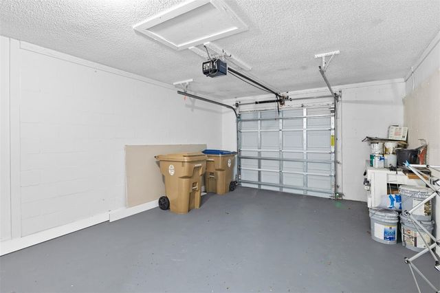 17 S FLAG CT, Kissimmee, FL 34759