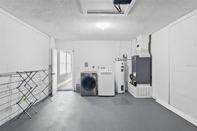 17 S FLAG CT, Kissimmee, FL 34759