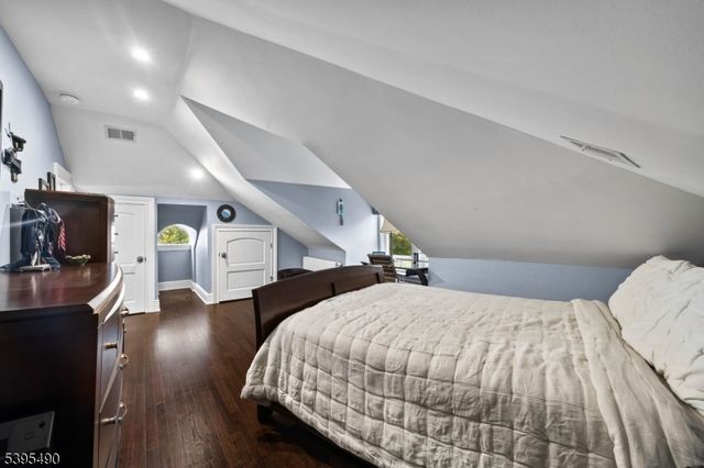 18 Stockton Pl, Nutley Twp., NJ 07110