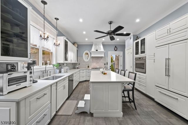 18 Stockton Pl, Nutley Twp., NJ 07110